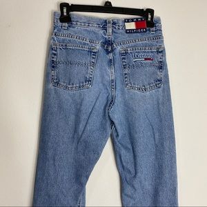 Tommy Vintage Juniors 3 Logo Beltline Jeans 3